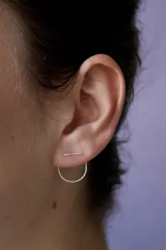 Ohrring Bogen ARC (rechts) Silber 925 von Soek Atelier